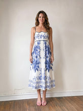 Load image into Gallery viewer, Positano Bloom Midi Dress
