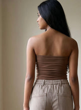 Load image into Gallery viewer, Reversible Scrunch Tube Top | Brown
