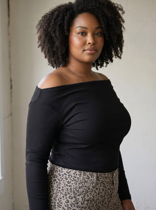 Extended Size Off Duty Off Shoulder Knit Top