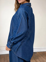 Load image into Gallery viewer, Frontier Stud Tencel Button Down Shirt
