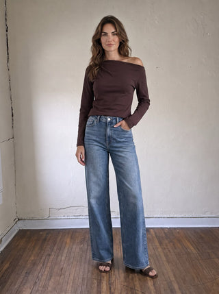 Contour Drape Asymmetrical Knit Top | Maroon