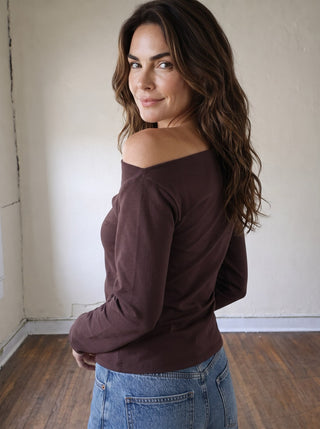 Contour Drape Asymmetrical Knit Top | Maroon