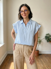 Load image into Gallery viewer, Ruffle Sleeve Cotton Popover Top
