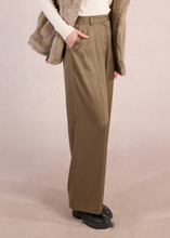 Load image into Gallery viewer, Sabine Trouser | Dusty Olive
