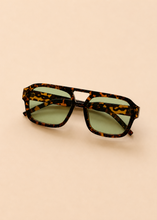 Load image into Gallery viewer, The Uptown Sunglasses | Tortoise Green
