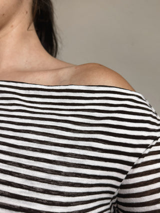 Weekend Muse Asymmetrical Top | Brown