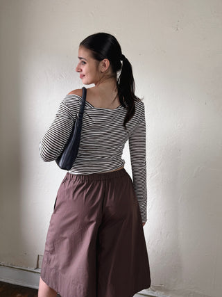 Weekend Muse Asymmetrical Top | Brown
