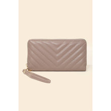 Load image into Gallery viewer, Faux Leather Quilted Pattern Wallet
