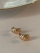 Load image into Gallery viewer, Crescent Shaped Hoop Earrings
