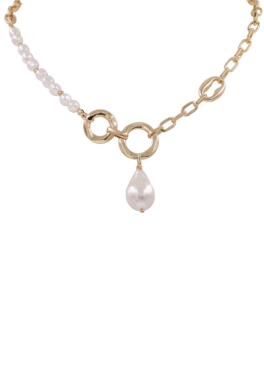Pearl Necklace with Gold Toggle