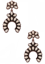 Load image into Gallery viewer, Western Crescent Earrings
