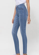 Load image into Gallery viewer, Vervet High Rise Skinny Jean
