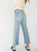 Load image into Gallery viewer, Dawn Super High Rise Wide Leg Jean
